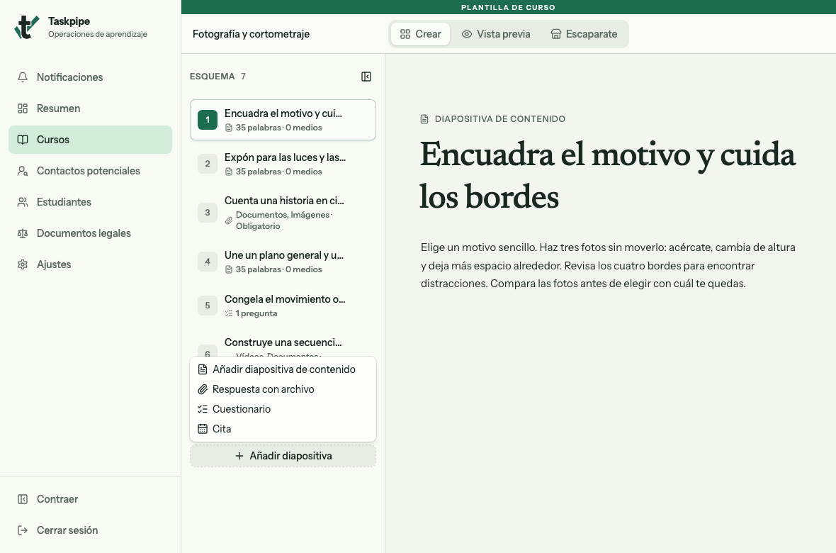 Menú Añadir diapositiva con Respuesta con archivo, Cuestionario y Cita