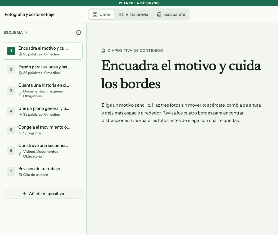 Pestaña Crear con la primera lección seleccionada, su título y el texto
