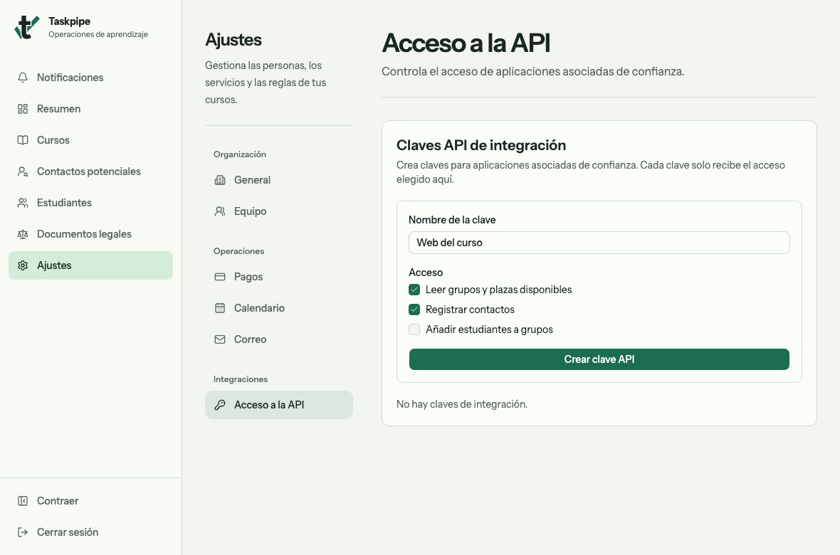 Acceso a la API con Web del curso como nombre y permisos para leer grupos y registrar contactos